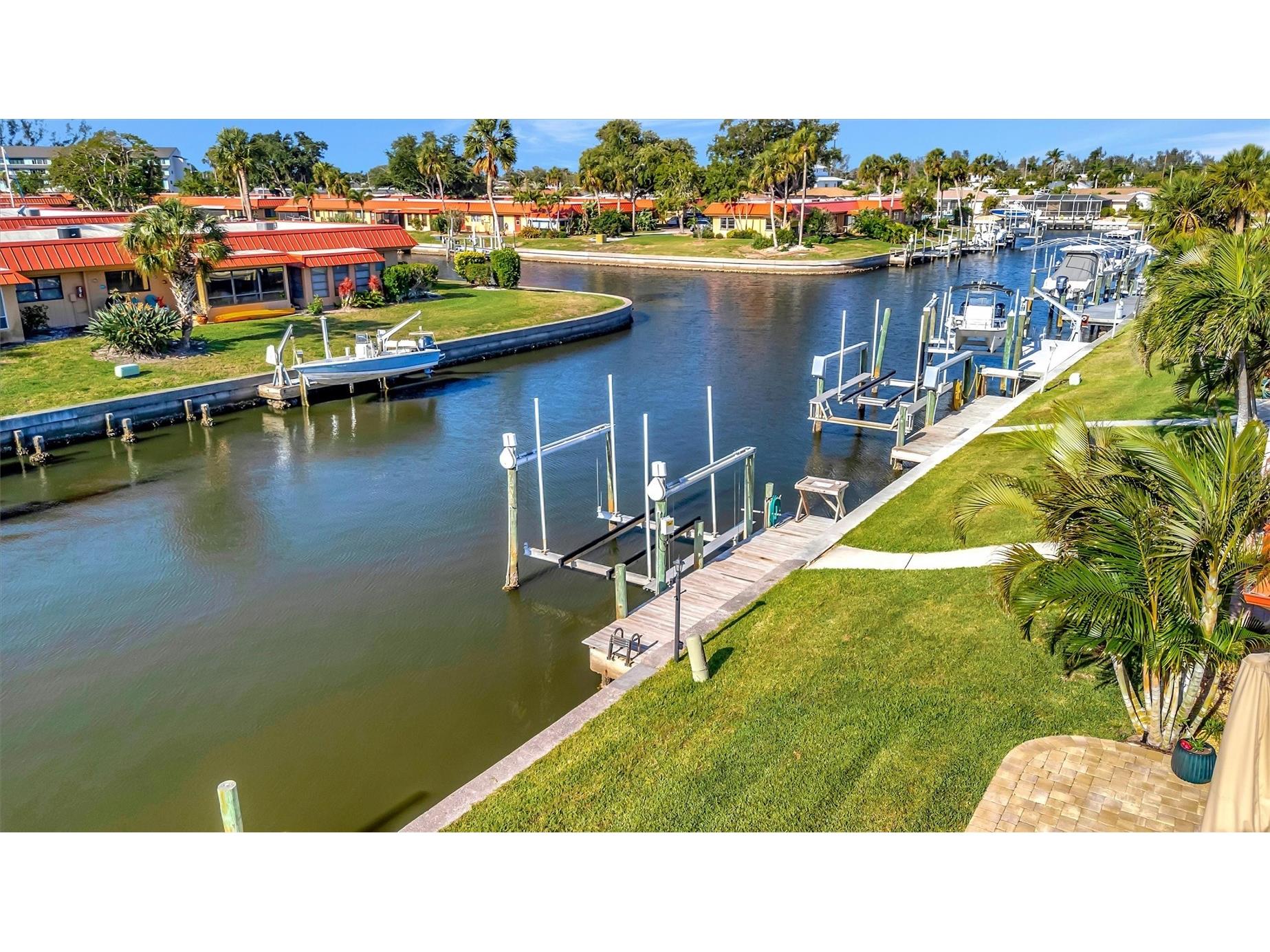 9517 Azure Cove Bradenton FL 34210 - PALMA SOLA BAY A4690939 image5