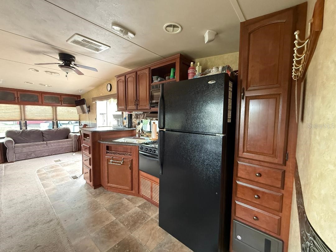 9517 Black Bear Drive Weeki Wachee FL 34613 W7880329 image5