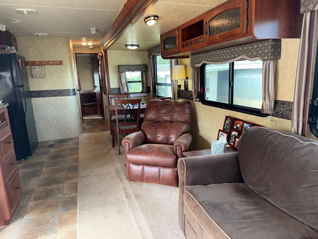 9517 Black Bear Drive Weeki Wachee FL 34613 W7880329 image7