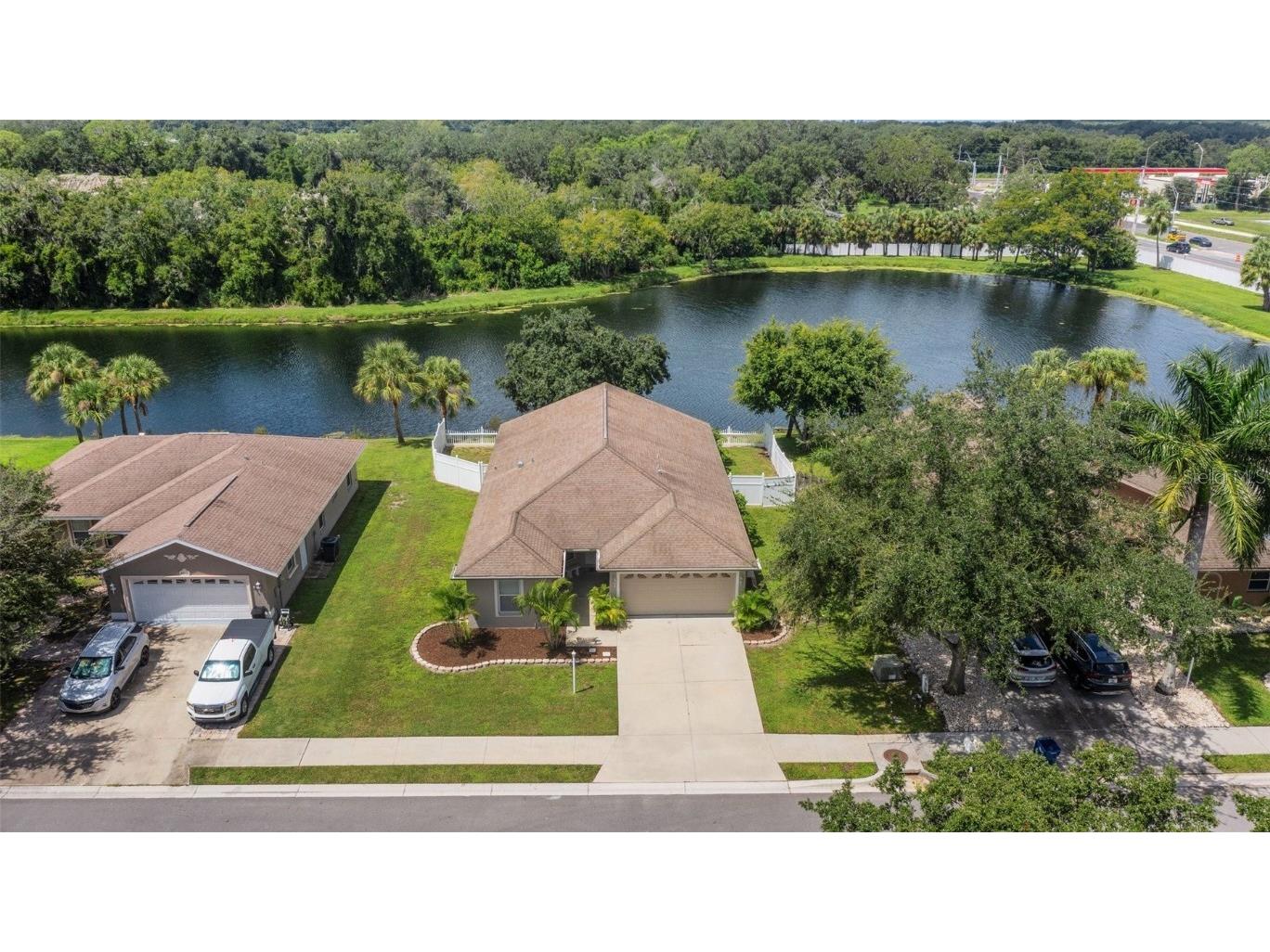 9519 27th Avenue E Palmetto FL 34221 A4622875 image1
