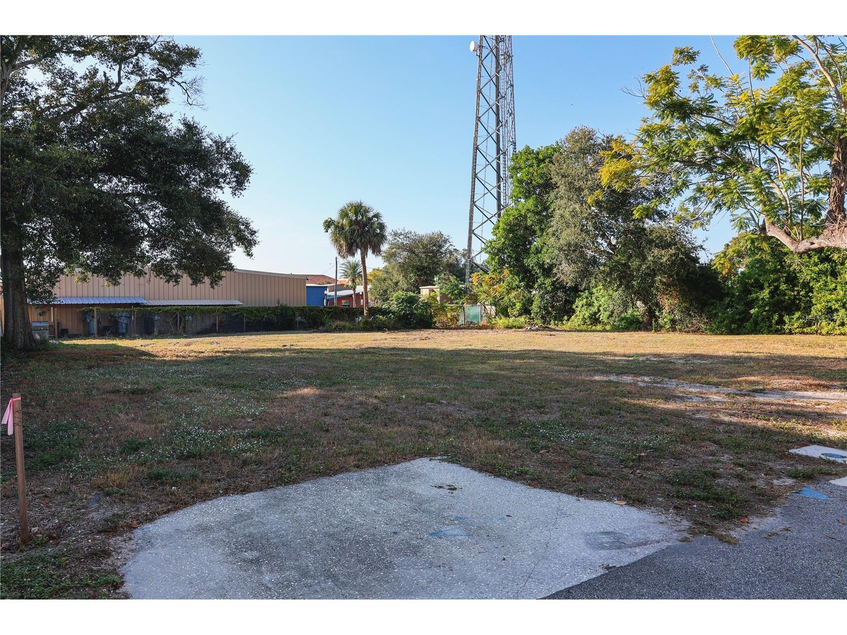 952/958 Howard Avenue Dunedin FL 34698 TB8444241 image5