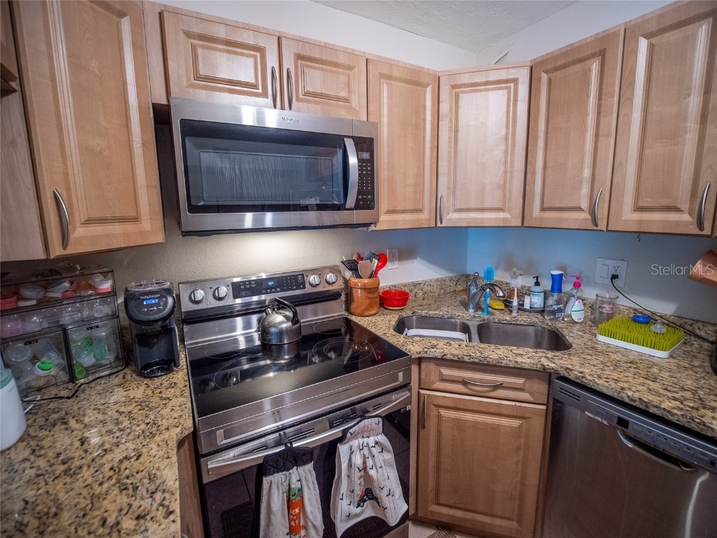 952 Courtyard Lane #41 Orlando FL 32825 O6315954 image11