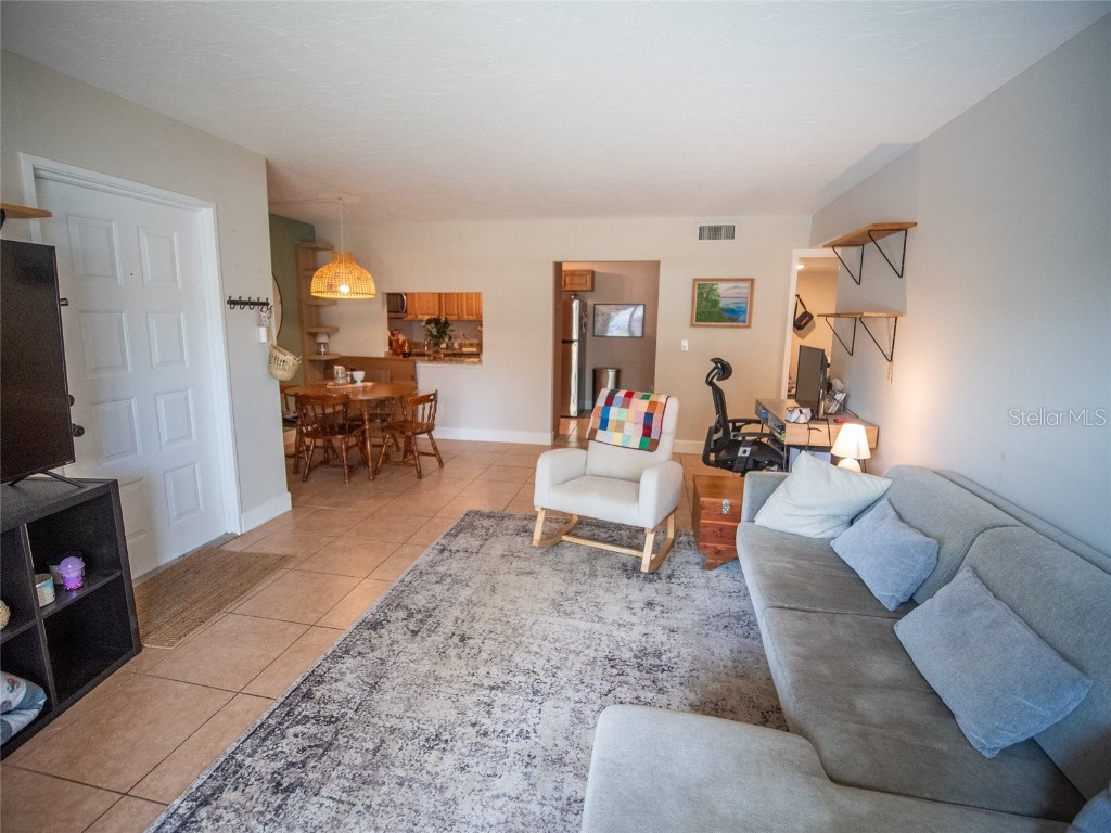 952 Courtyard Lane #41 Orlando FL 32825 O6315954 image5