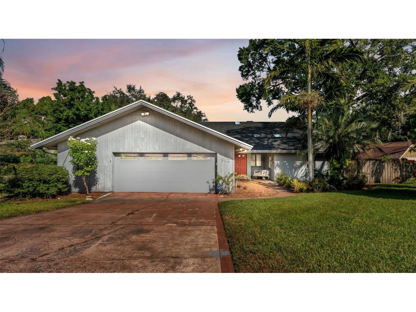 952 N Heron Circle Winter Haven FL 33884 - LAKE NED L4957095 image1