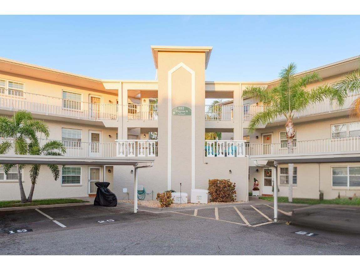 952 Virginia Street #105 Dunedin FL 34698 TB8453842 image1