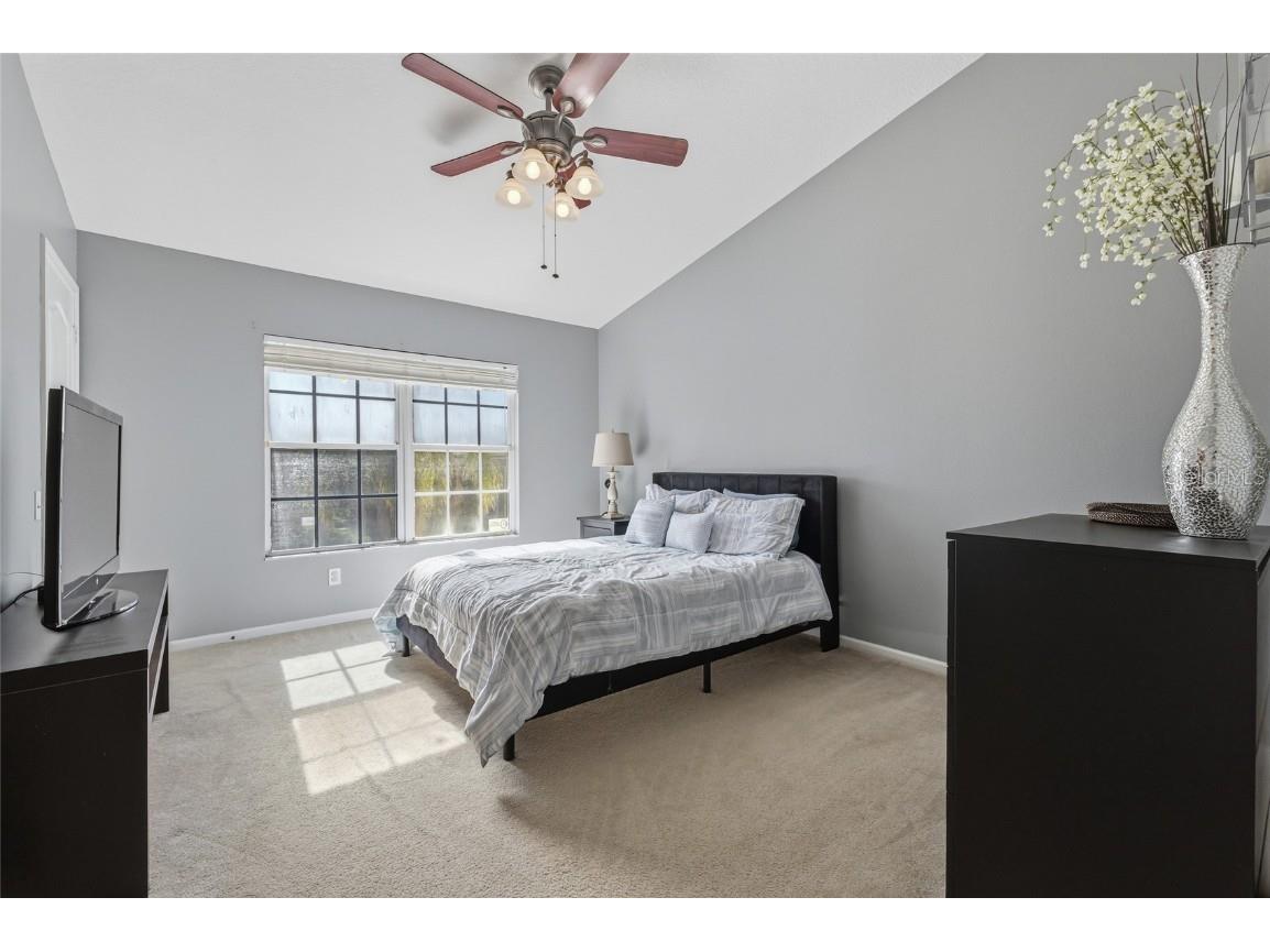 952 Vista Cay Court Brandon FL 33511 TB8457088 image23