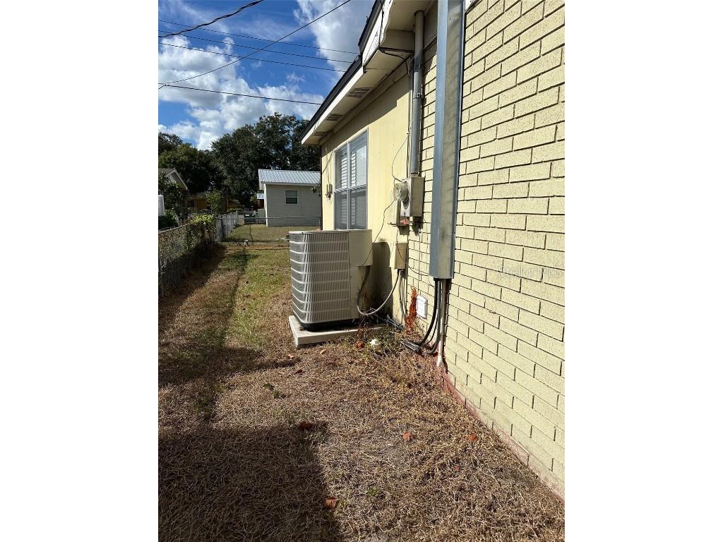 952 We Do Wee Court Lakeland FL 33810 TB8451855 image21