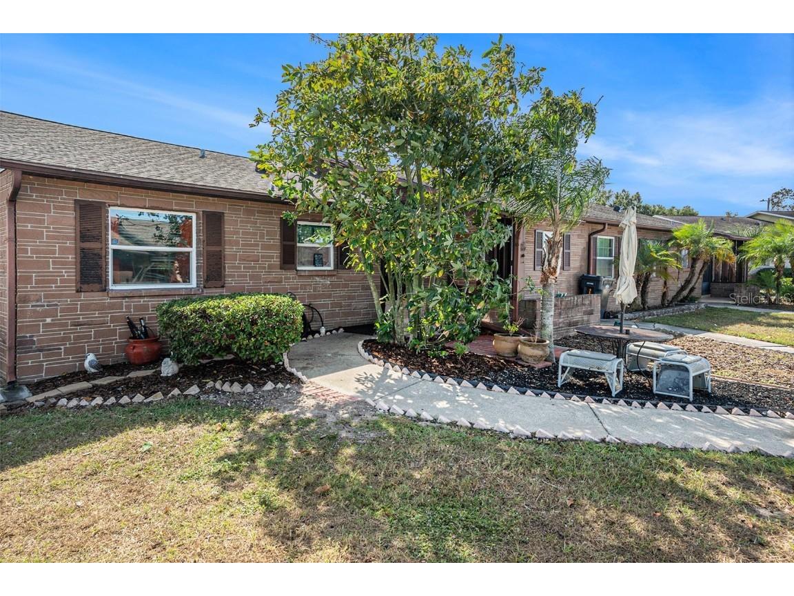 9523 Fieldview Circle #D Thonotosassa FL 33592 TB8447426 image3