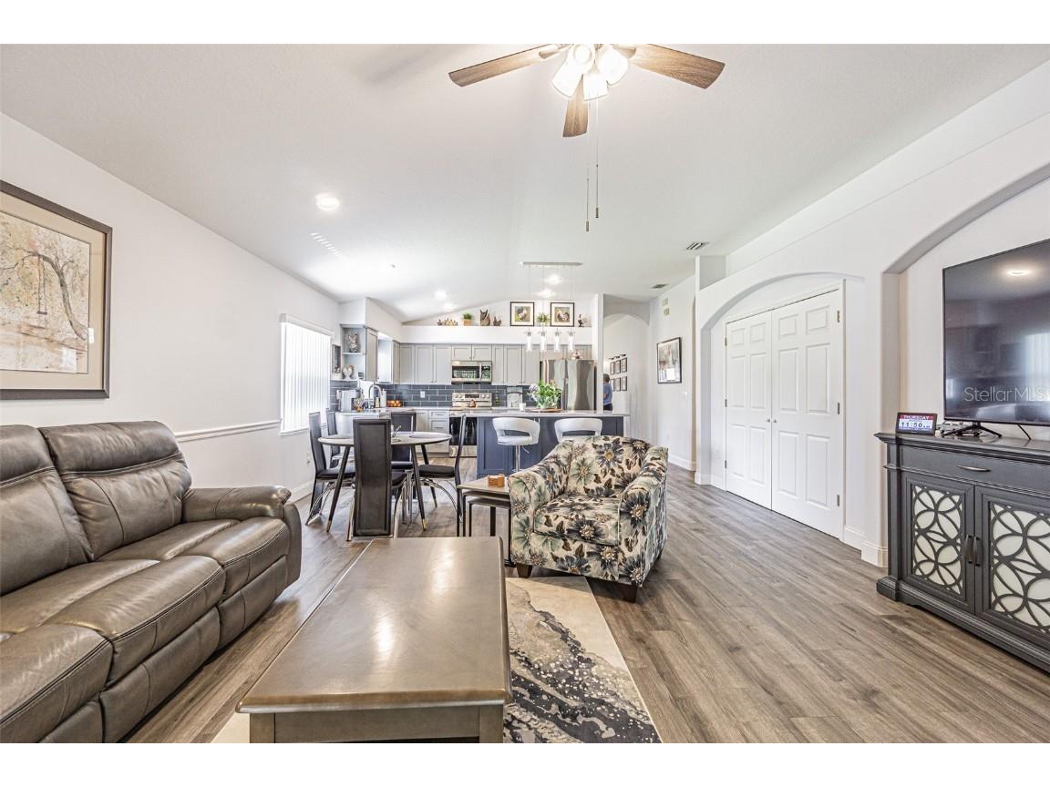 9524 Rolling Circle San Antonio FL 33576 TB8420330 image15