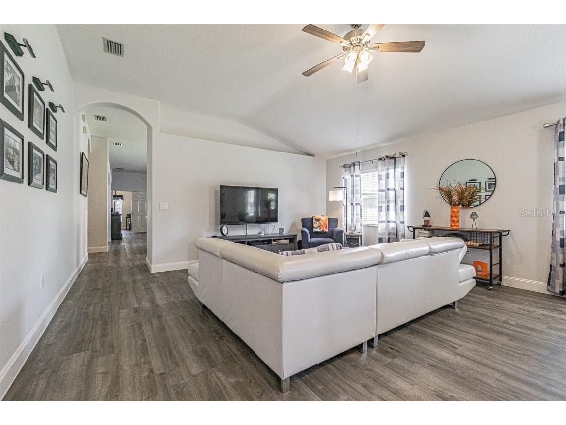 9524 Rolling Circle San Antonio FL 33576 TB8420330 image22