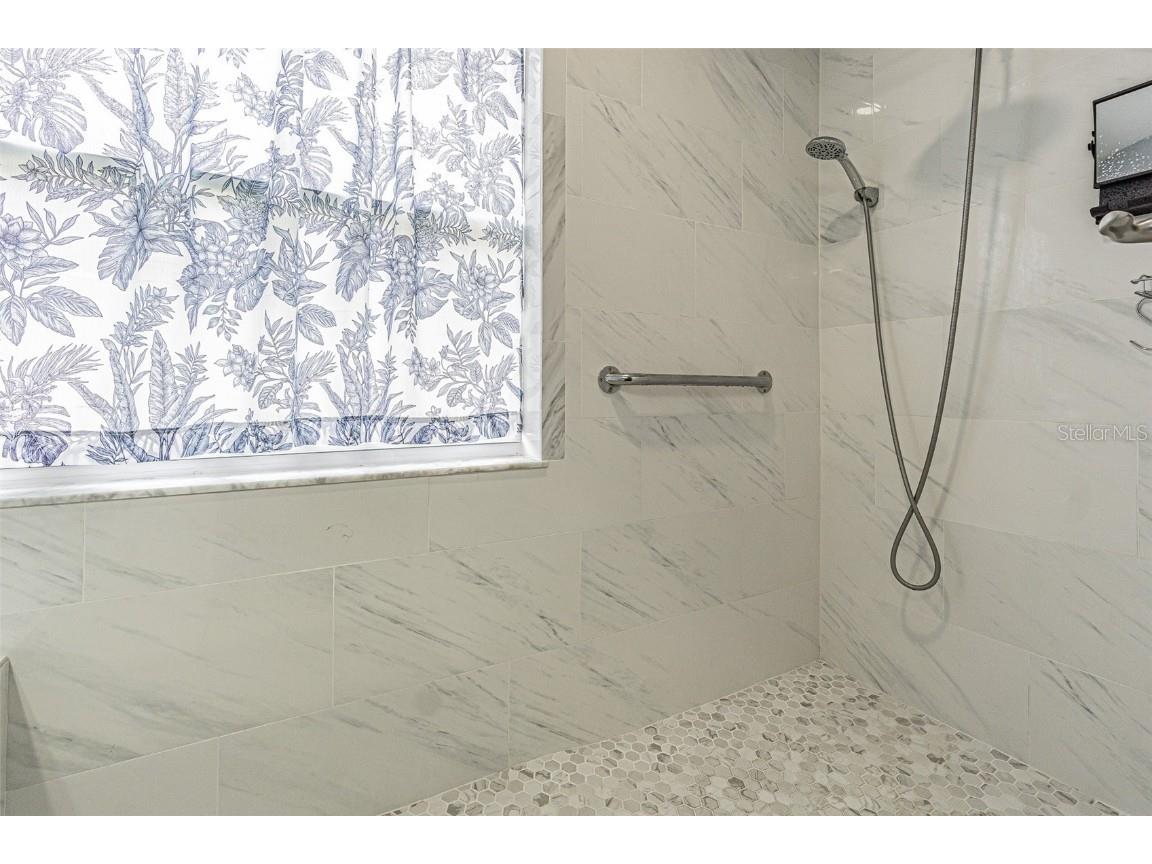 9524 Rolling Circle San Antonio FL 33576 TB8420330 image29