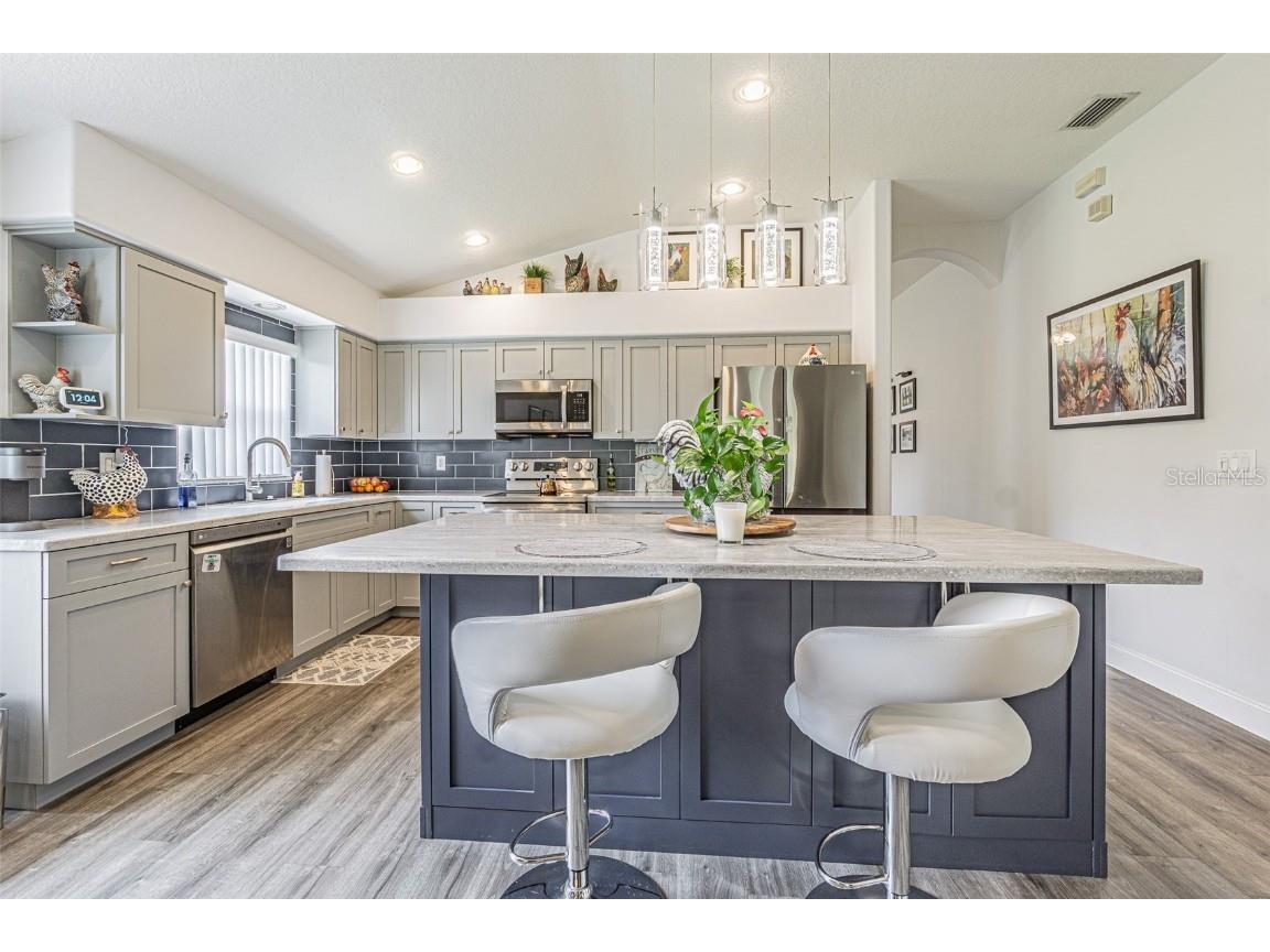 9524 Rolling Circle San Antonio FL 33576 TB8420330 image3