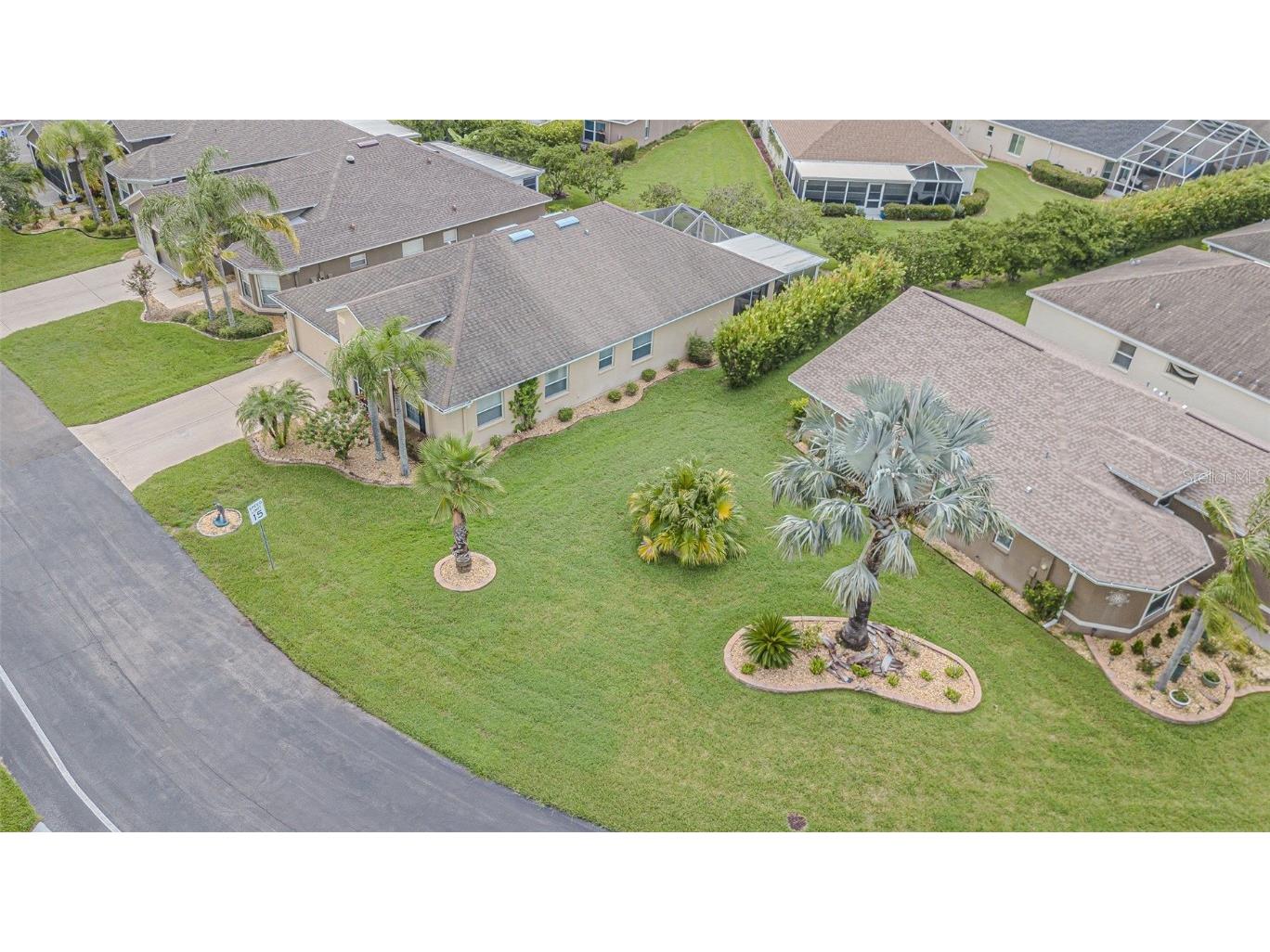 9524 Rolling Circle San Antonio FL 33576 TB8420330 image87