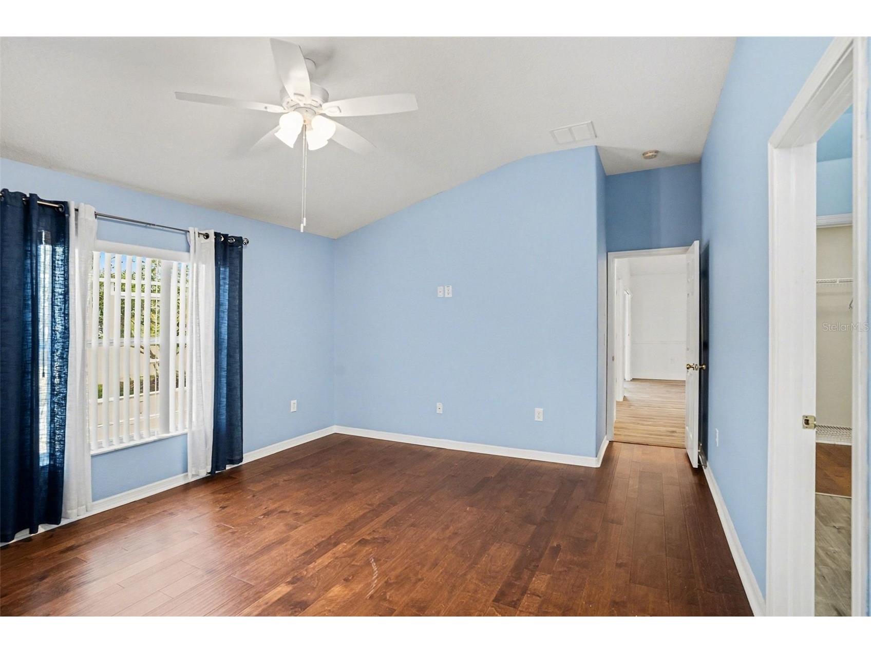 9524 Rolling Circle San Antonio FL 33576 TB8482138 image28