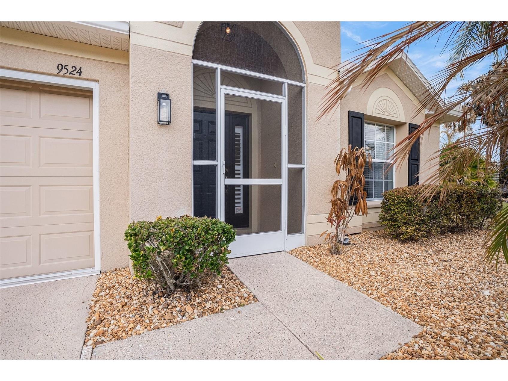 9524 Rolling Circle San Antonio FL 33576 TB8482138 image3