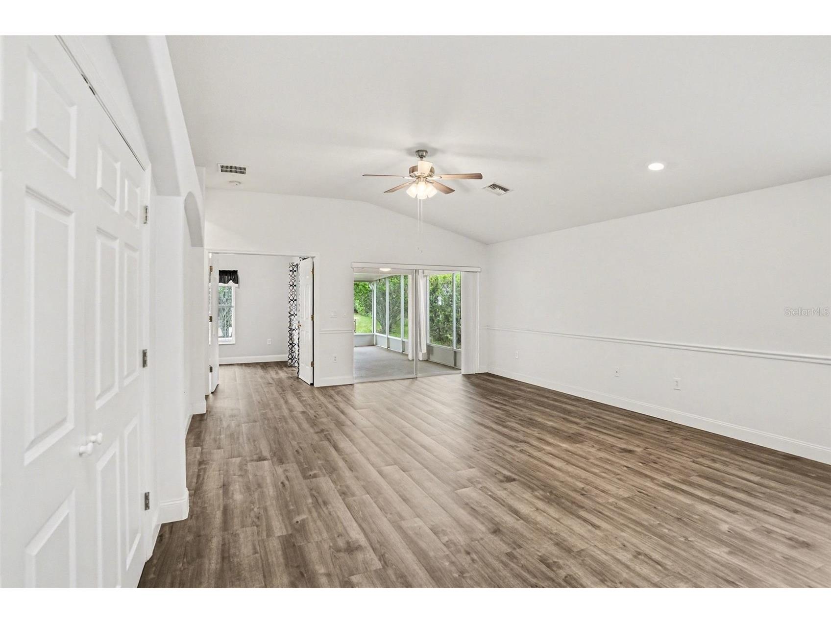 9524 Rolling Circle San Antonio FL 33576 TB8482138 image7