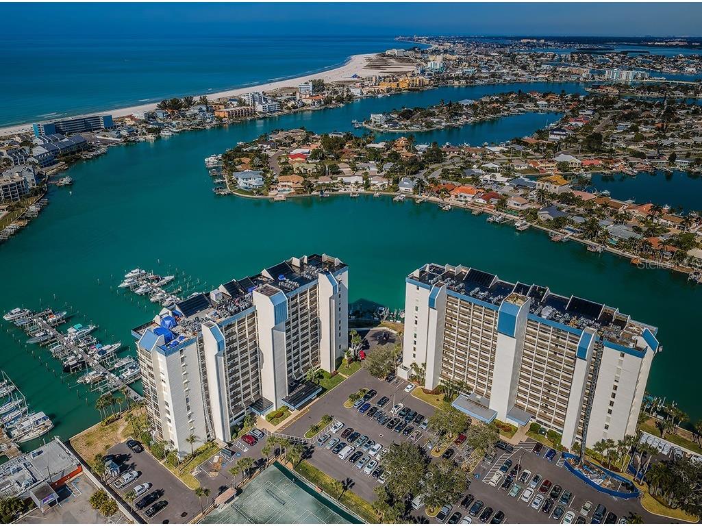 9525 Blind Pass Road #1004 Saint Pete Beach FL 33706 - BOCA CIEGA BAY/GULF OF MEXICO U8227830 image1