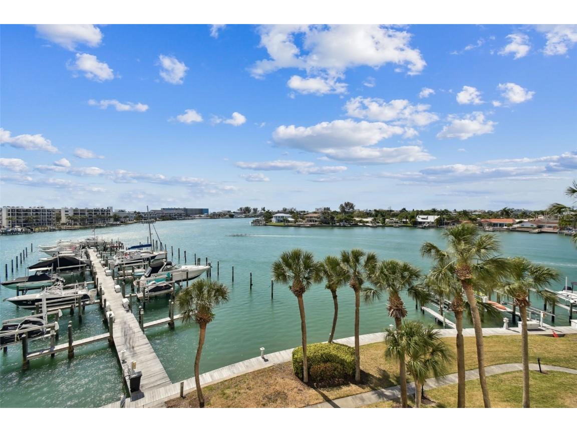 9525 Blind Pass Road #407 Saint Pete Beach FL 33706 - DEVILS ELBOW/BOCA CIEGA BAY U8241862 image1