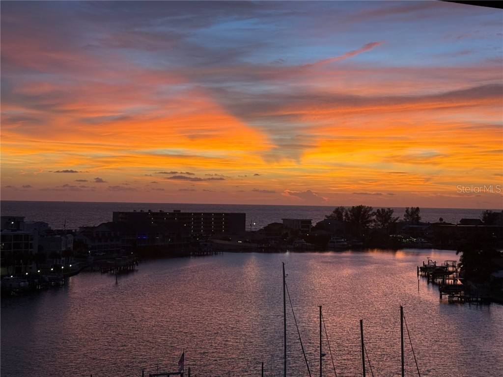 9525 Blind Pass Road #902 Saint Pete Beach FL 33706 TB8392461 image7