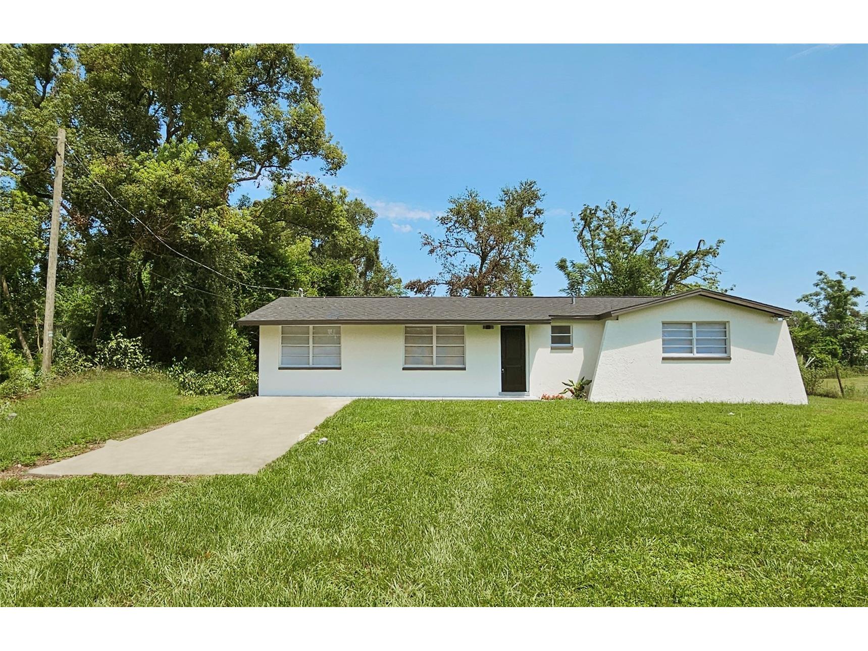 9526 Eastfield Road Thonotosassa FL 33592 TB8423025 image1