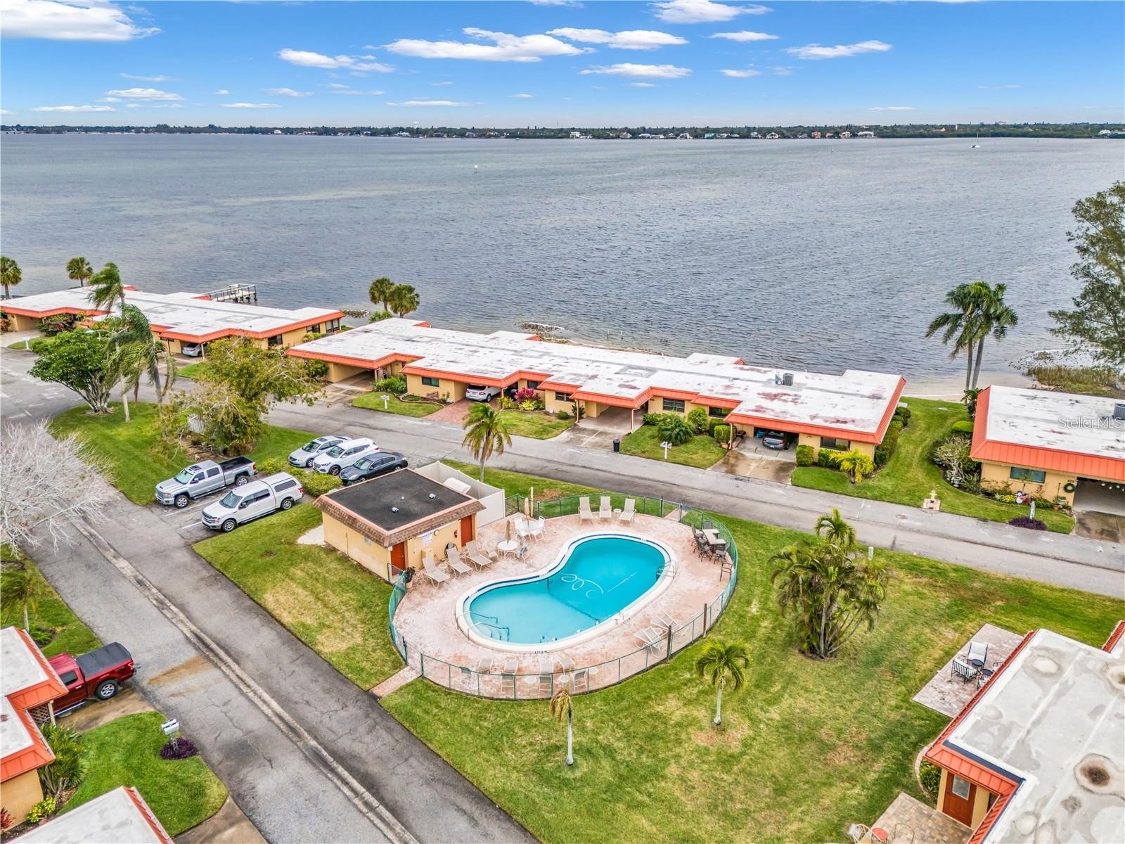9527 Azure Cove Bradenton FL 34210 A4679796 image45