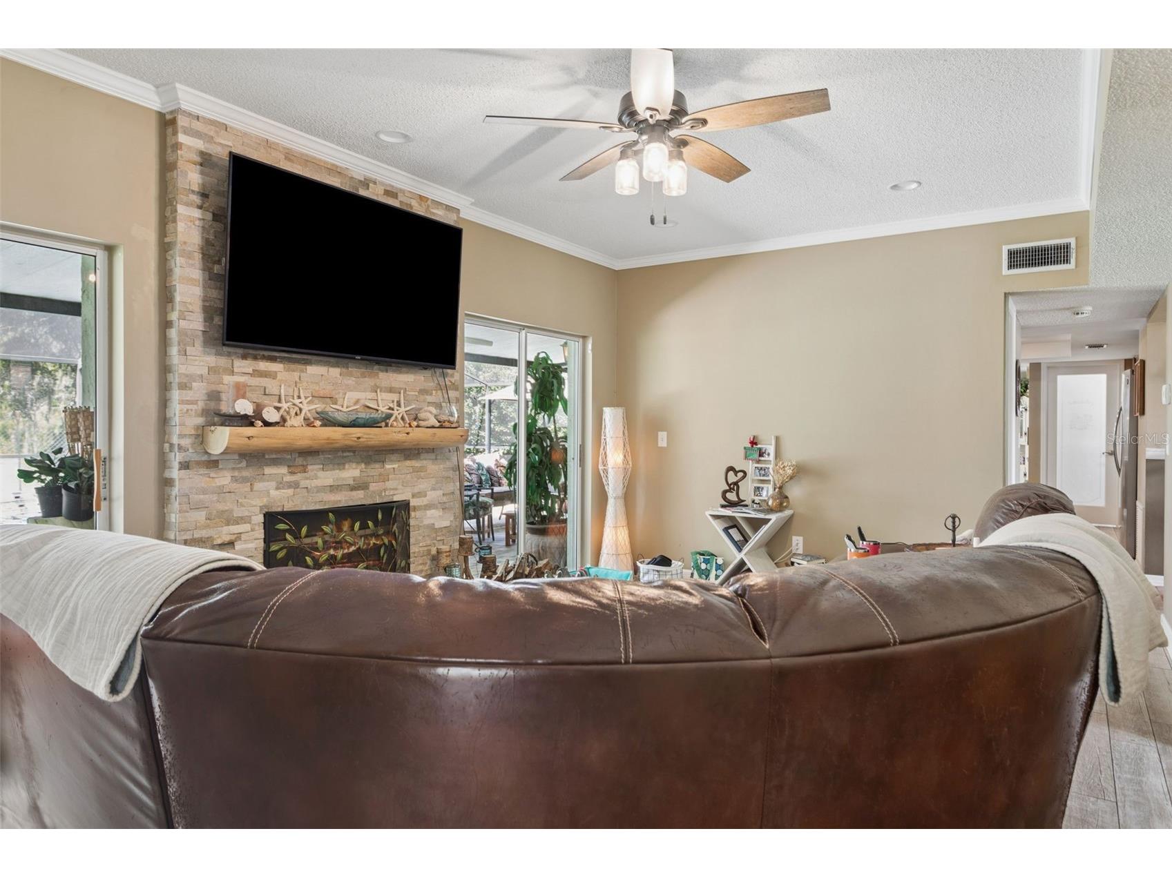 9527 Norchester Circle Tampa FL 33647 TB8517616 image11