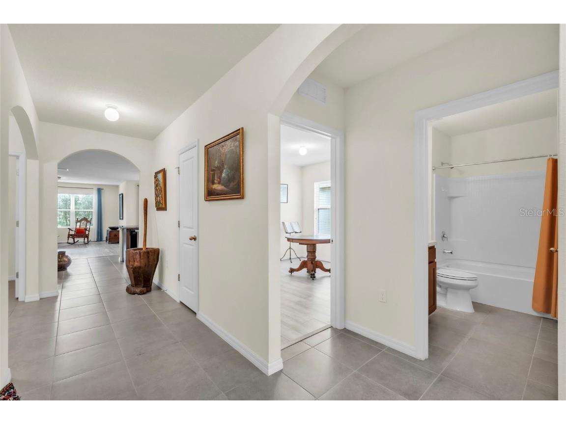 9527 Sunstone Boulevard Thonotosassa FL 33592 A4671251 image10