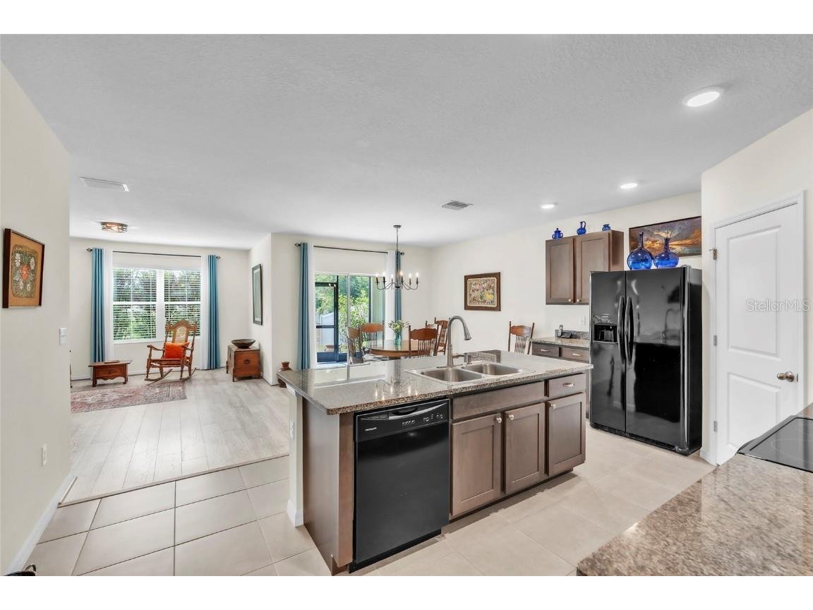 9527 Sunstone Boulevard Thonotosassa FL 33592 A4671251 image7