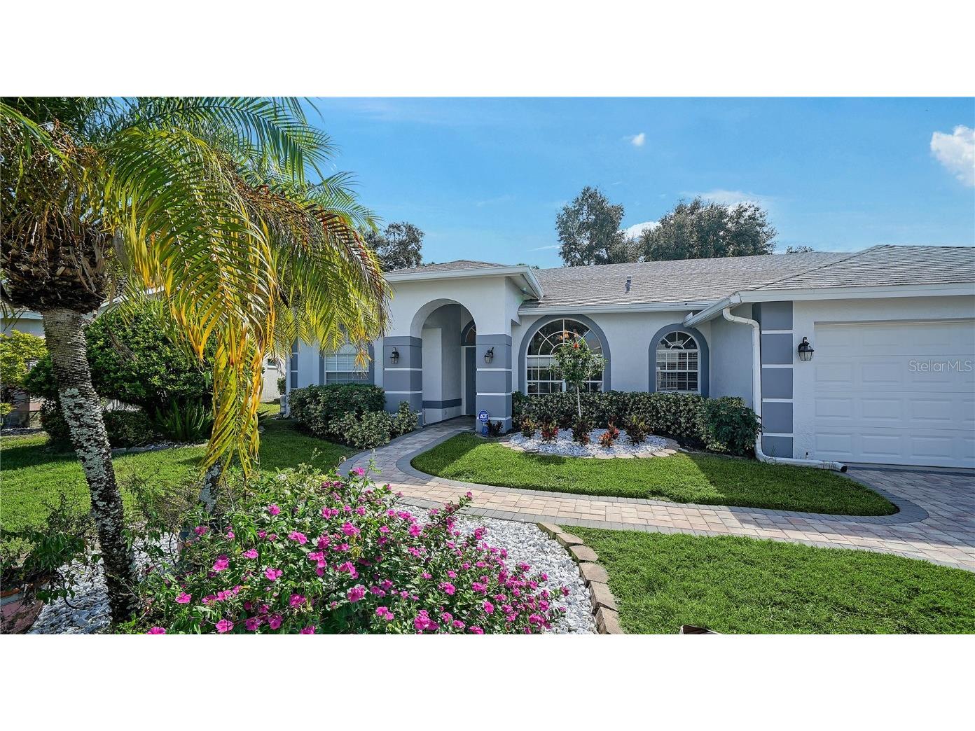 9528 Hawksmoor Lane Sarasota FL 34238 A4671428 image1