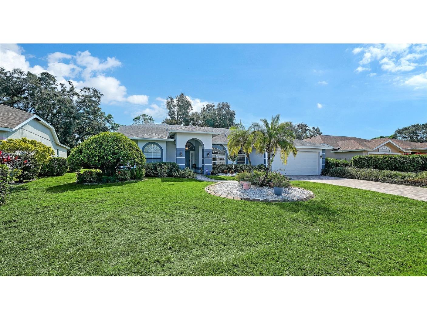 9528 Hawksmoor Lane Sarasota FL 34238 A4671428 image2