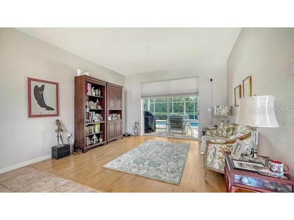 9528 Hawksmoor Lane Sarasota FL 34238 A4671428 image5