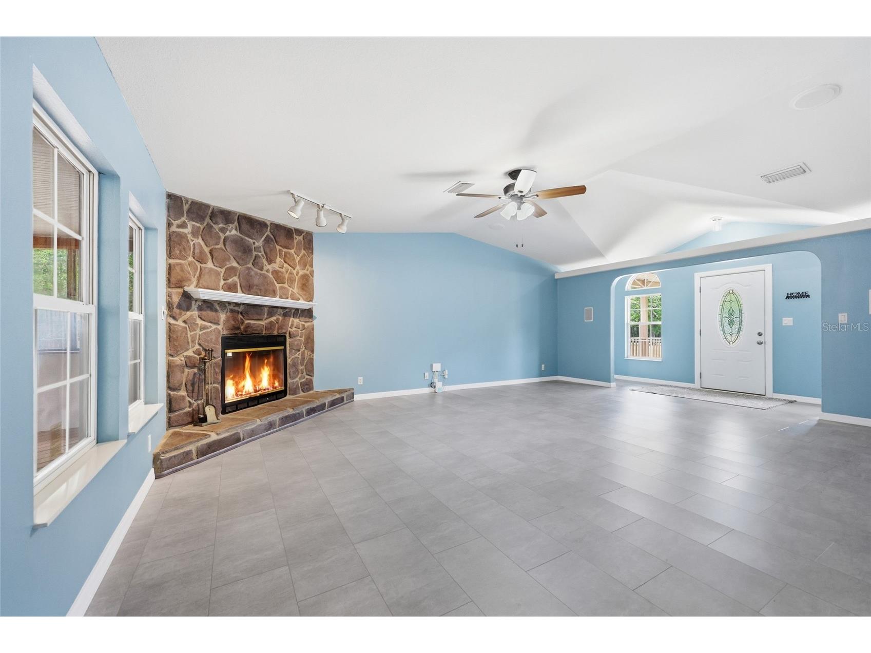 9528 NW 235th Terrace Alachua FL 32615 GC540282 image6