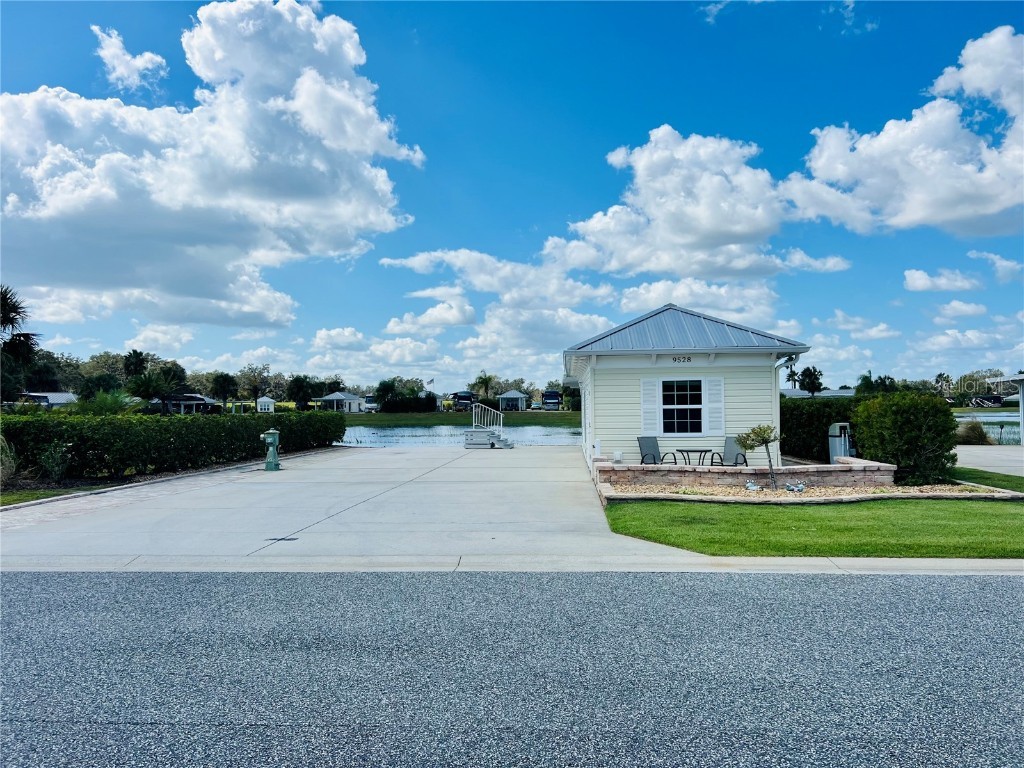 9528 SE 47th Way Webster FL 33597 G5088625 image1