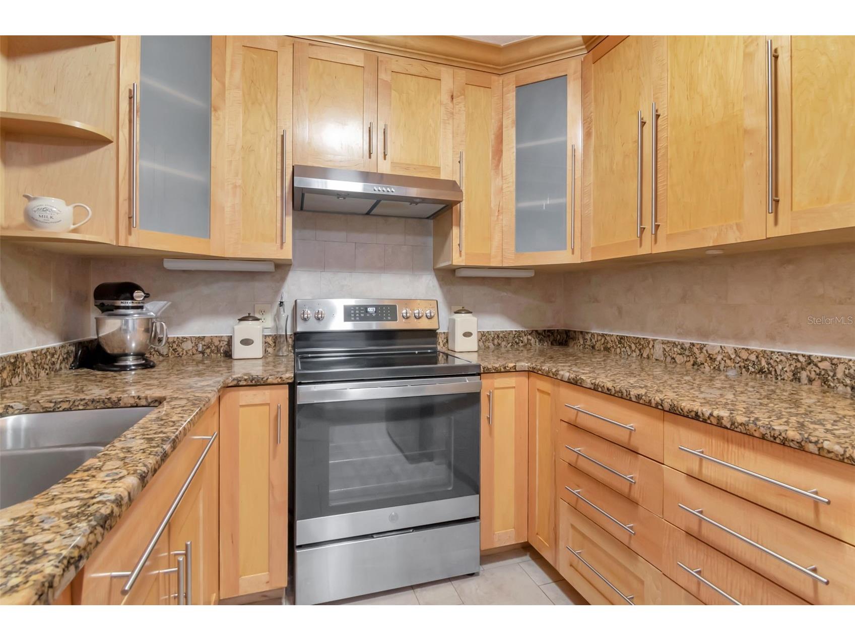 953 Cedarwood Avenue Dunedin FL 34698 TB8478668 image14