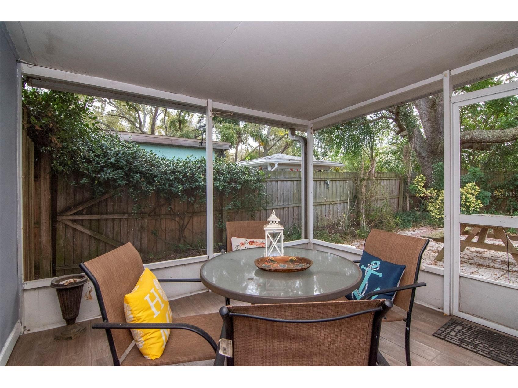 953 Cedarwood Avenue Dunedin FL 34698 TB8478668 image25
