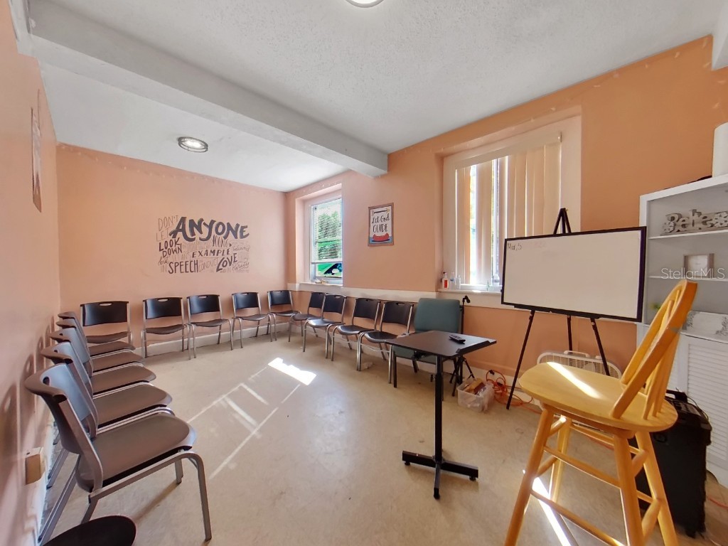 953 E 11th Avenue Tampa FL 33605 TB8416418 image11