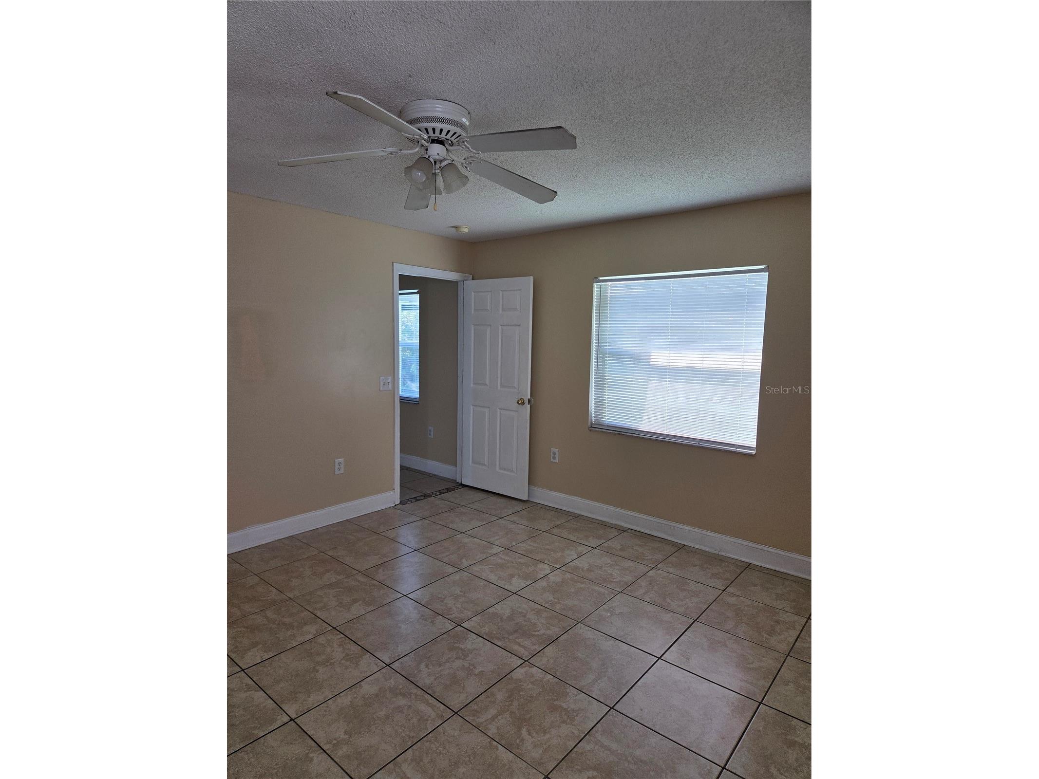 953 Louvre Court Kissimmee FL 34759 S5153449 image12