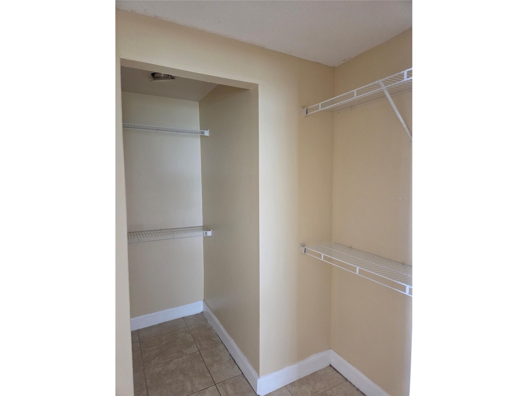 953 Louvre Court Kissimmee FL 34759 S5153449 image17