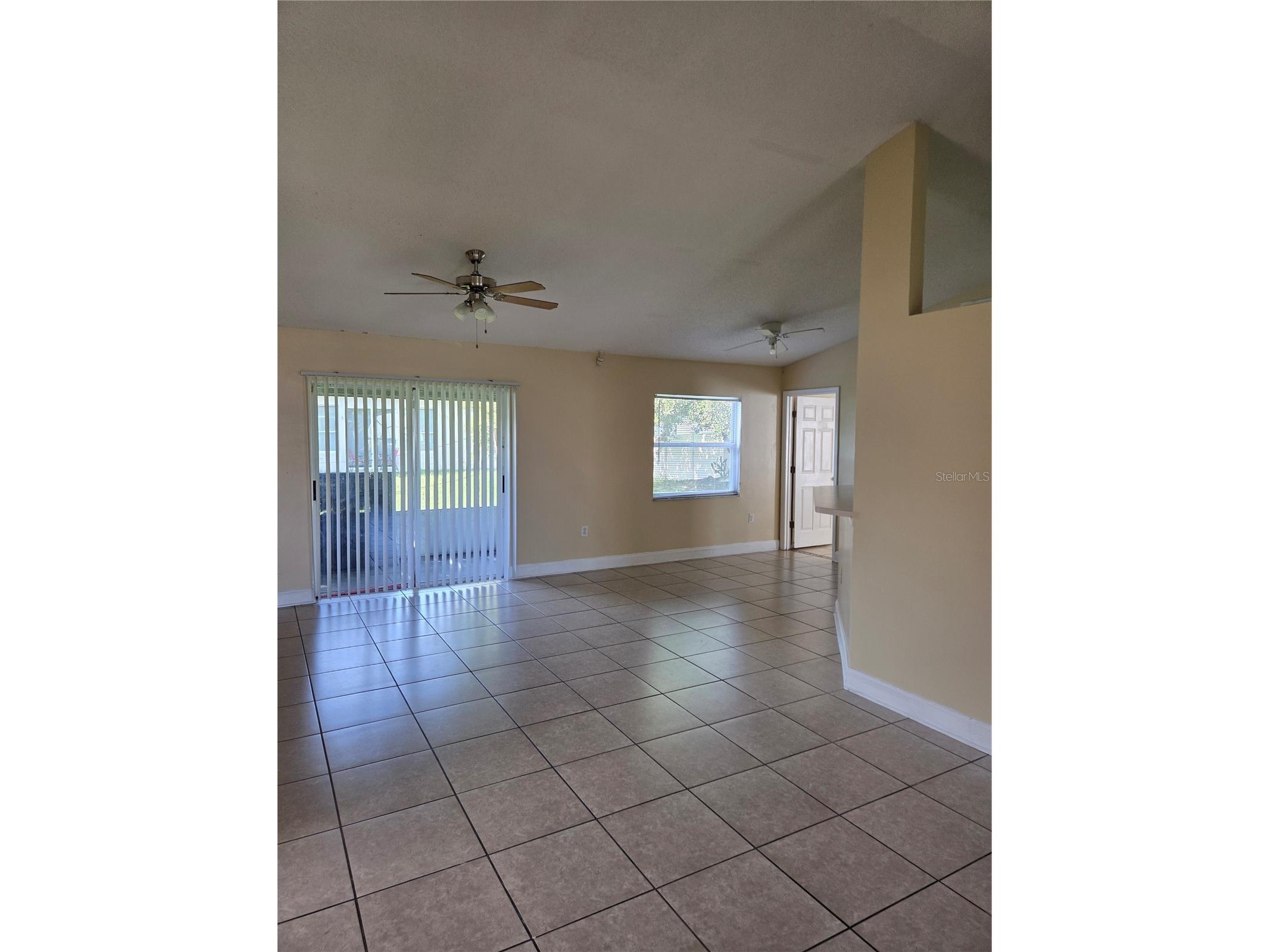 953 Louvre Court Kissimmee FL 34759 S5153449 image5