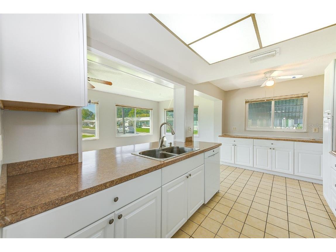 9530 45th Street N #1B Pinellas Park FL 33782 U8234644 image16