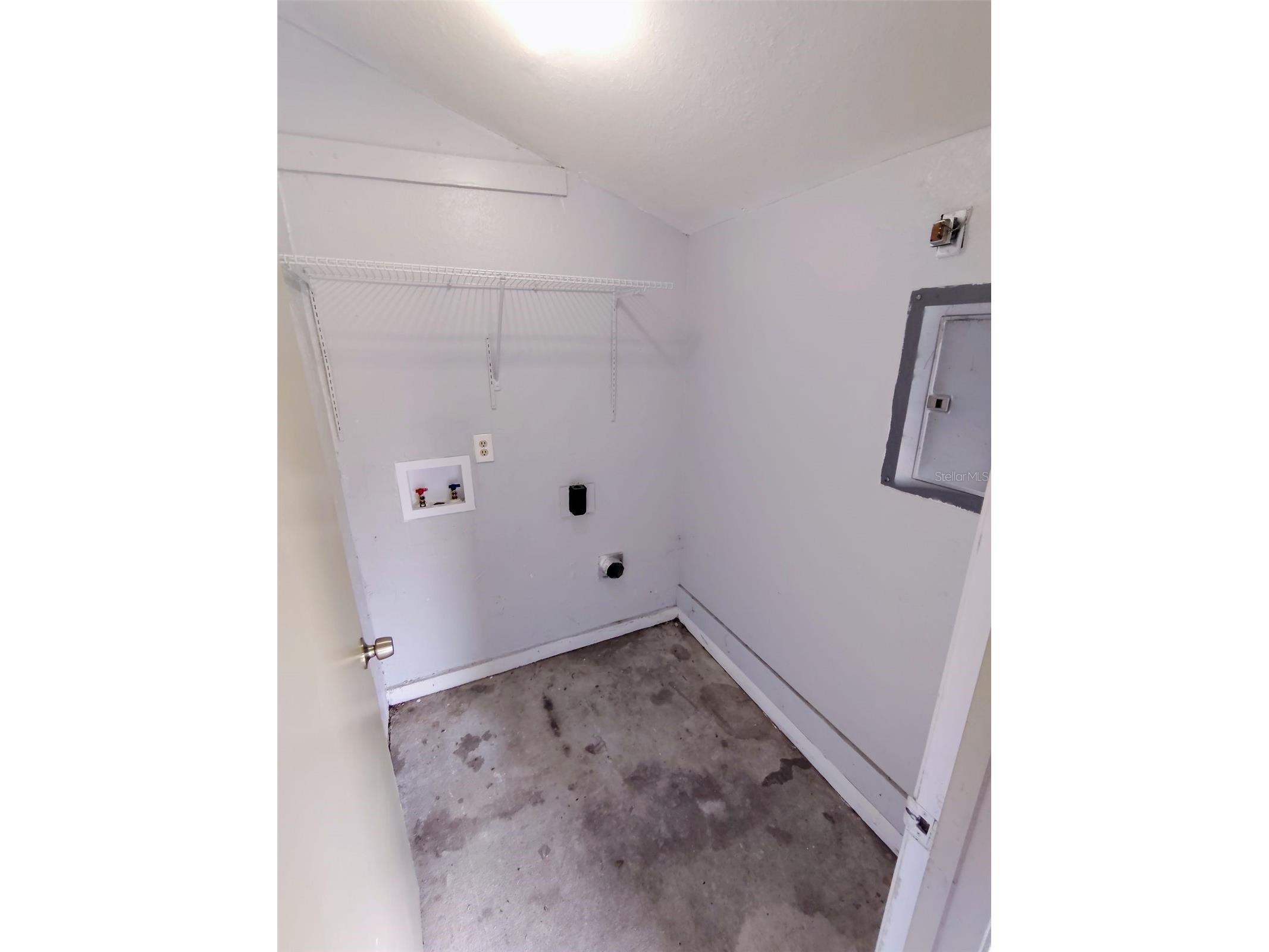 9530 Lynn Lane #B Seminole FL 33777 TB8508638 image12
