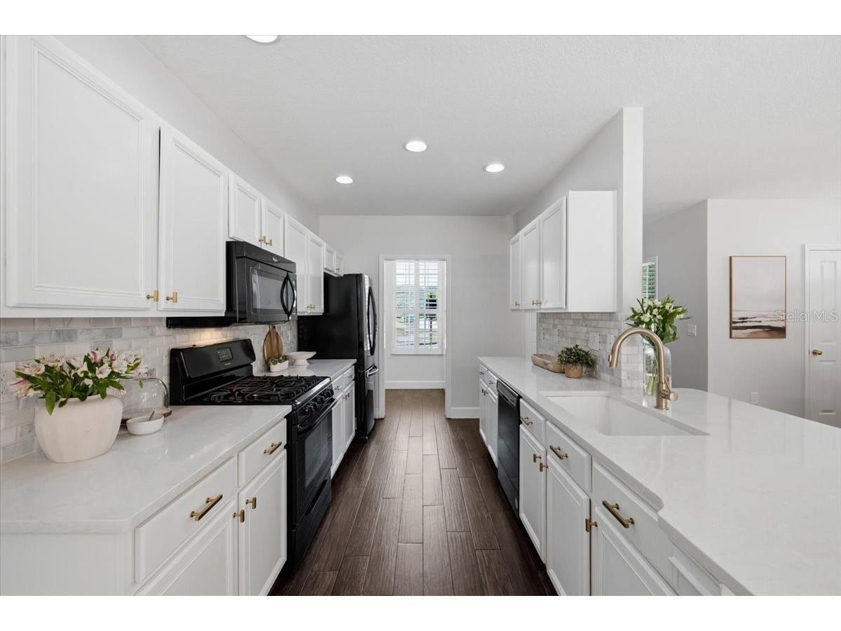 9530 W Park Village Drive Tampa FL 33626 TB8521413 image7