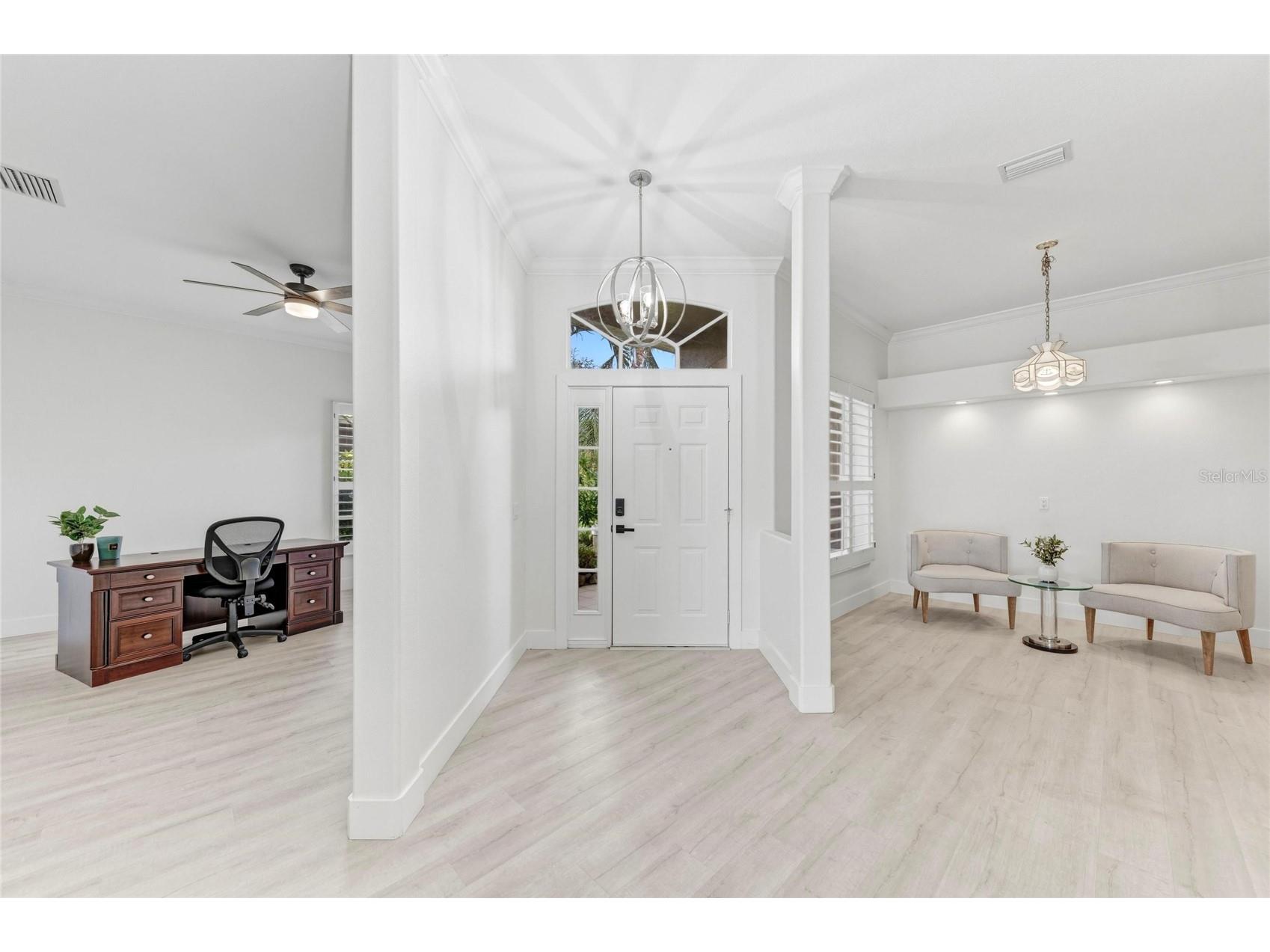 9532 Forest Hills Circle Sarasota FL 34238 A4695500 image10