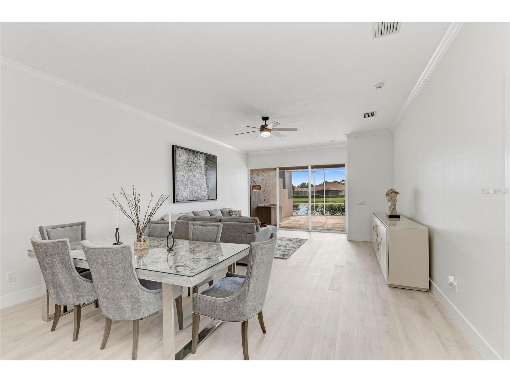 9532 Forest Hills Circle Sarasota FL 34238 A4695500 image17