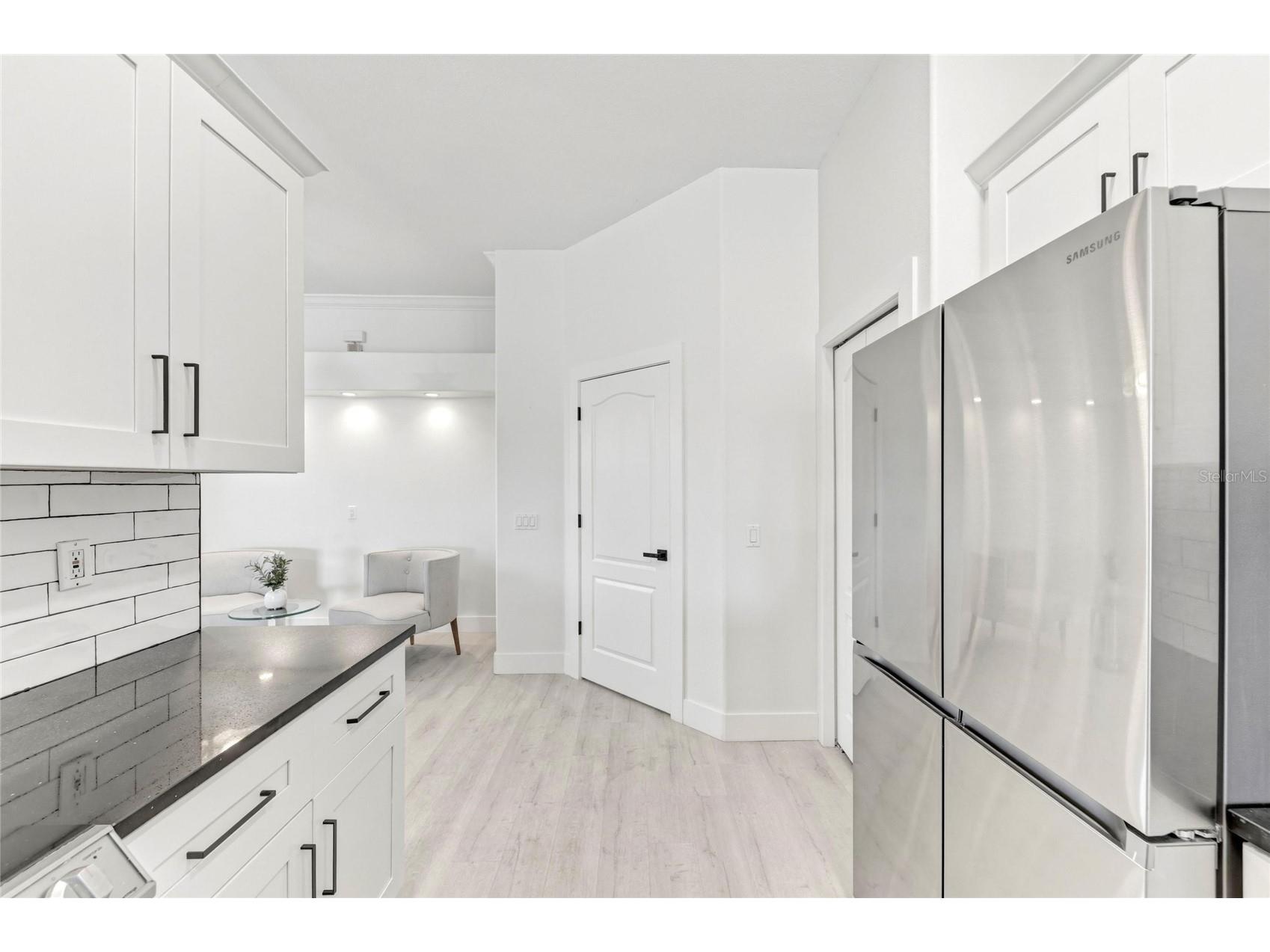 9532 Forest Hills Circle Sarasota FL 34238 A4695500 image26