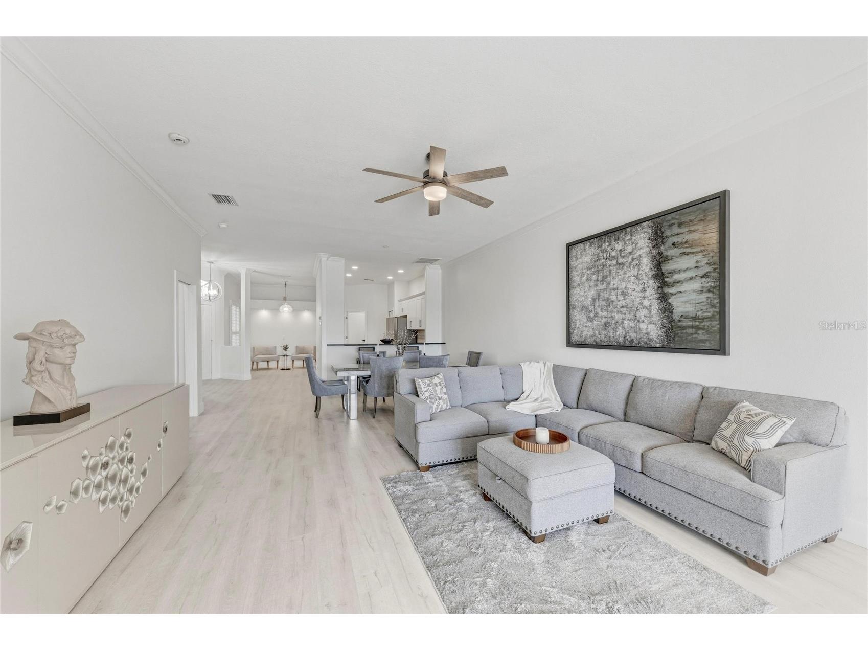 9532 Forest Hills Circle Sarasota FL 34238 A4695500 image28