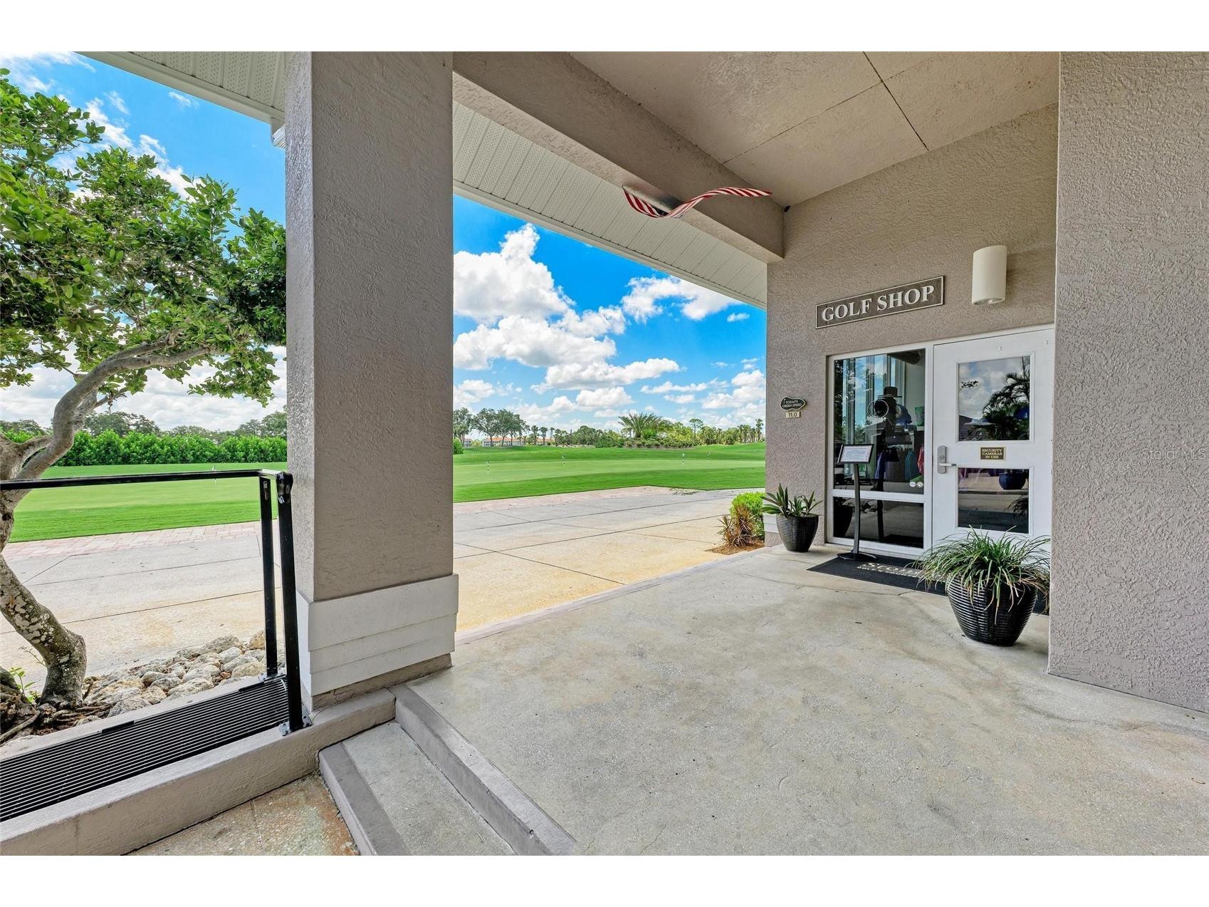 9532 Forest Hills Circle Sarasota FL 34238 A4695500 image68