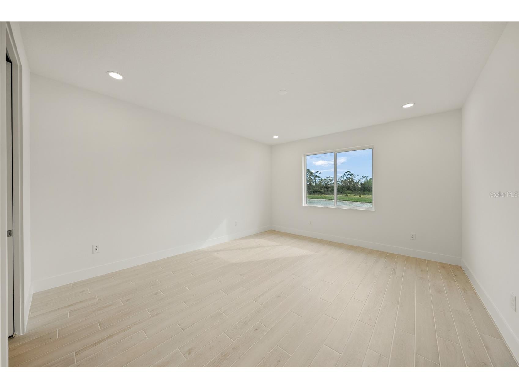 9533 Lunar Dove Drive Sarasota FL 34240 A4681608 image20