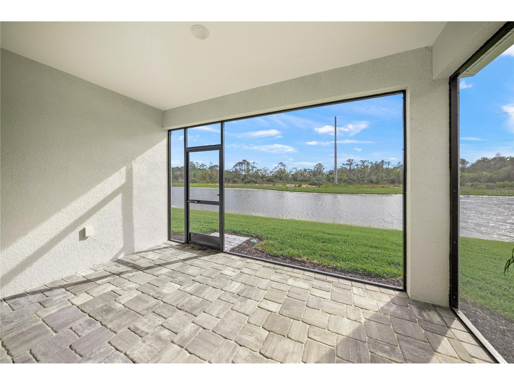 9533 Lunar Dove Drive Sarasota FL 34240 A4681608 image26