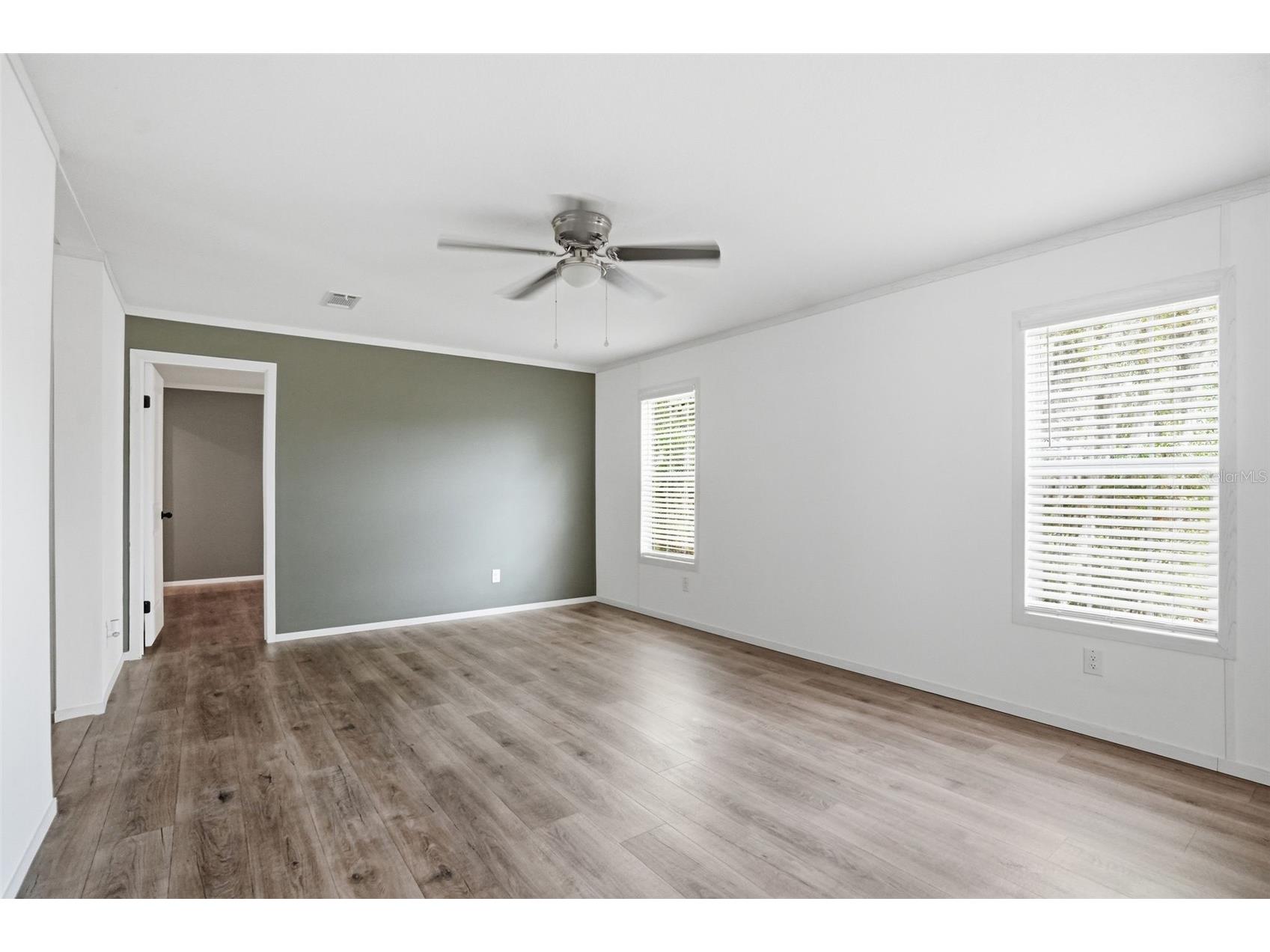 9533 Round Lake Drive Weeki Wachee FL 34613 W7884685 image12